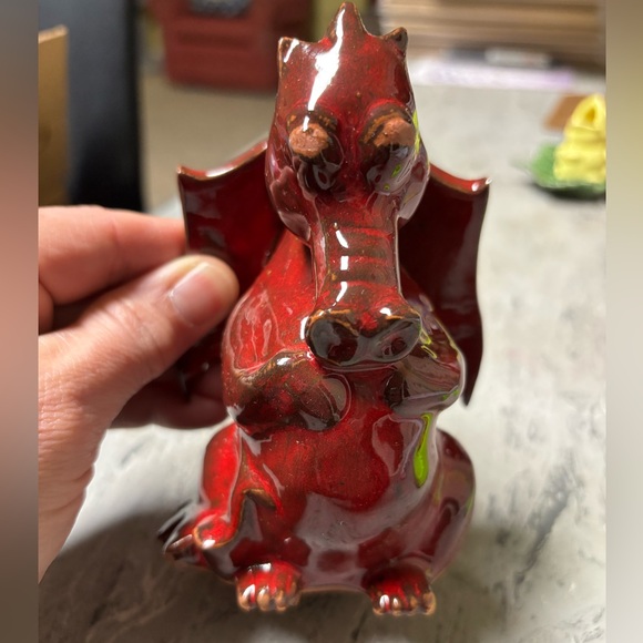 1-vintage red Doniau Cudd Bangor ceramic mythical dragon 1977 - Picture 2 of 4